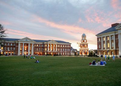 Christopher Newport University Scholarships   CollegeLearnerscom