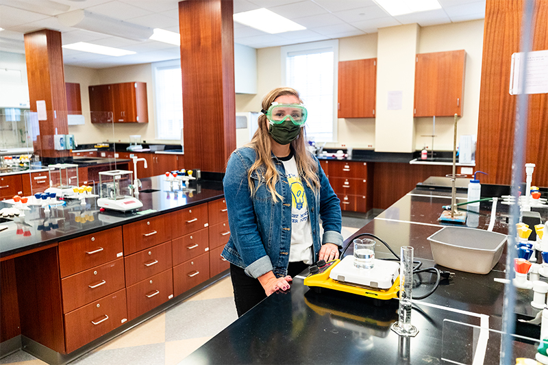 Kayla Kamper in the chemistry lab