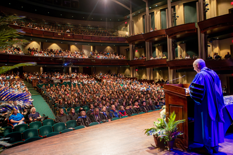 CNU President William Kelly speaks to students and faculty.