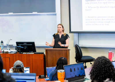 ${currentPage.getStructuredDataNode('media/alt').textValue}